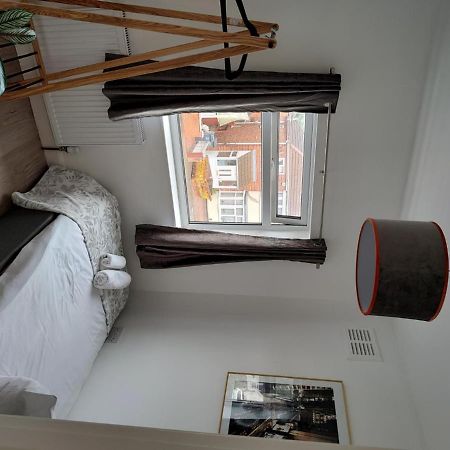 Wavertree Drive 3 Bed Contractor Home In Leicester Buitenkant foto