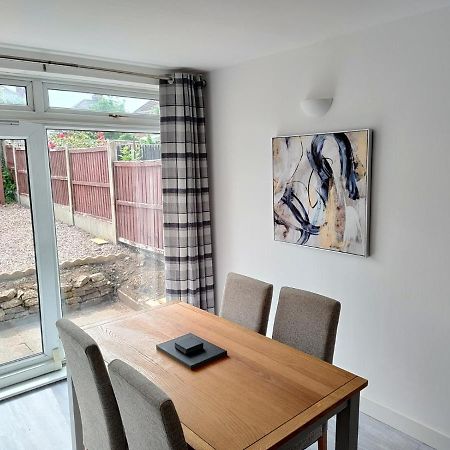 Wavertree Drive 3 Bed Contractor Home In Leicester Buitenkant foto