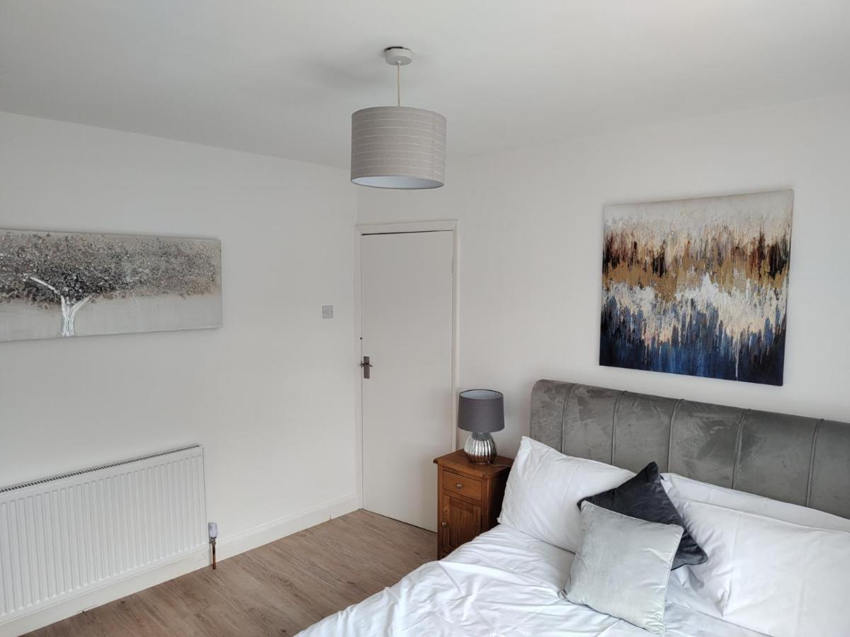 Wavertree Drive 3 Bed Contractor Home In Leicester Buitenkant foto